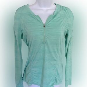 Athleta Quarter Zip top - M light green.  Nylon spandex ,